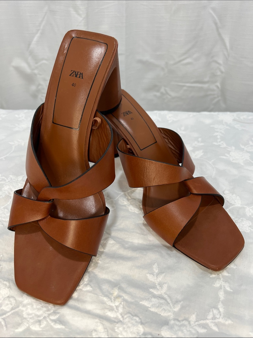 Zara Cognac Knot-Detail Block Heel Mules